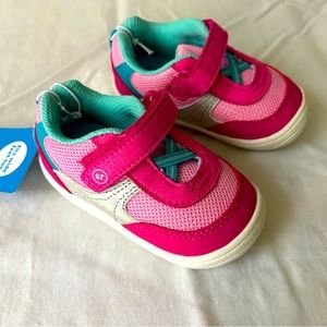 Stride Rite 360 Pink Child Gogo Sneaker